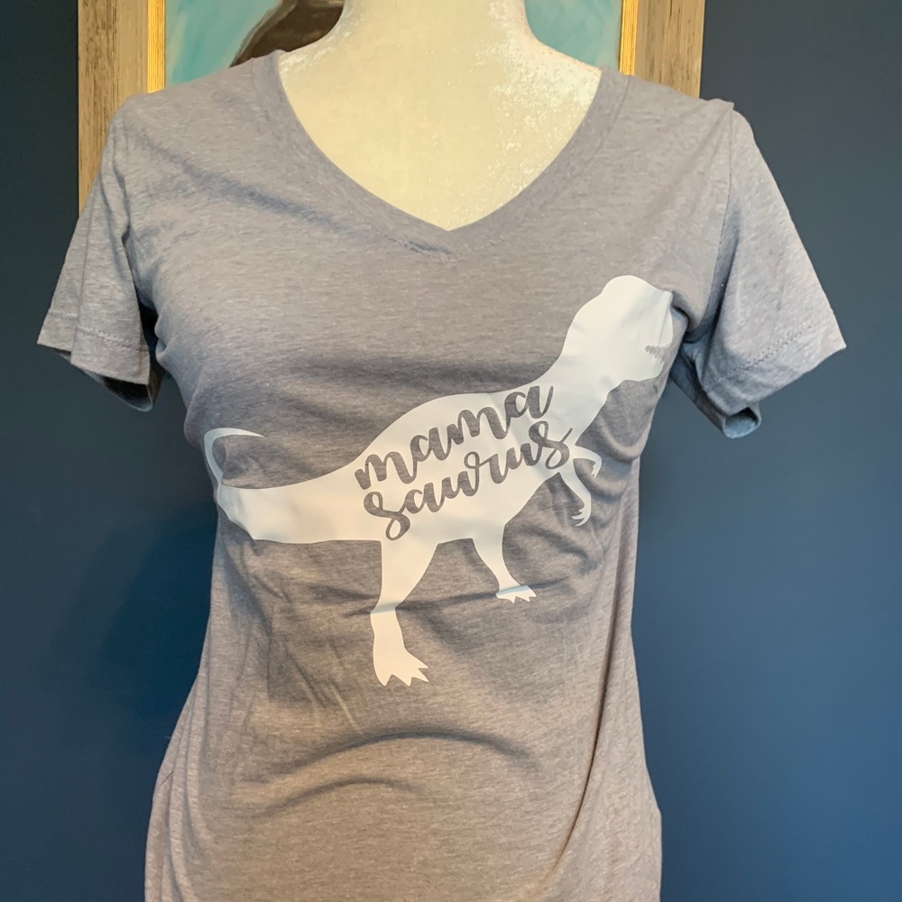 Gray sz M t shirt NWOT